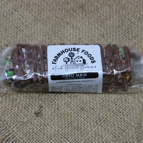 Package of Farmhouse Foods Oreo M&M Granola Bar