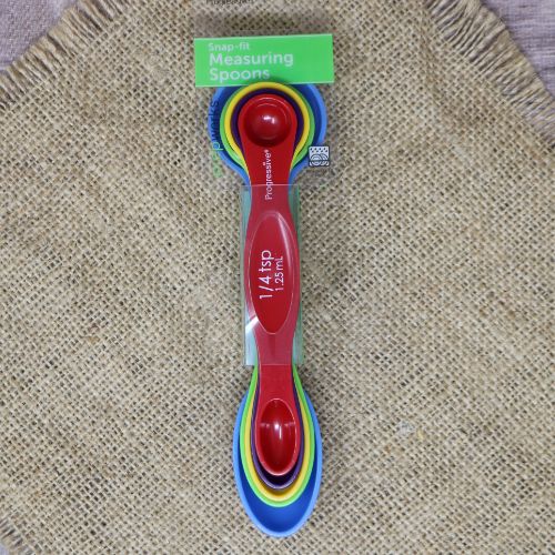 Pack of multicolored, snap fit, measuring spoons