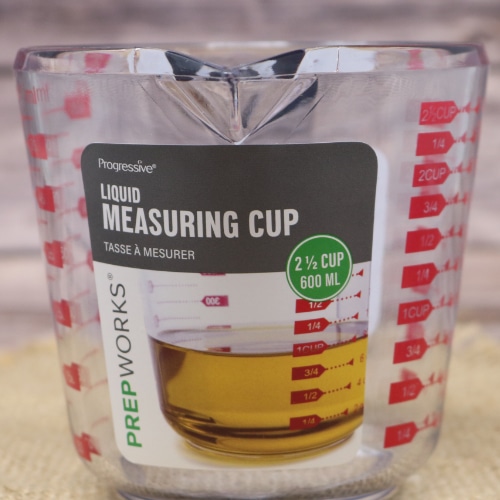 Progressive Prepworks liquid measuring cup with a 2.5 cup (600 ml) capacity.